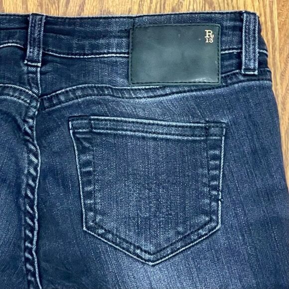 R13 Low Skinny Black Jeans. Size 25. - Picture 7 of 11